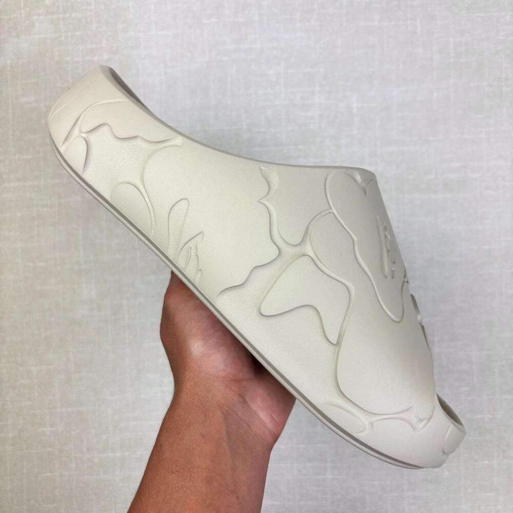 🦍 2026 A Bathing Ape Slide “Beige Solid Solid Camo” 11M